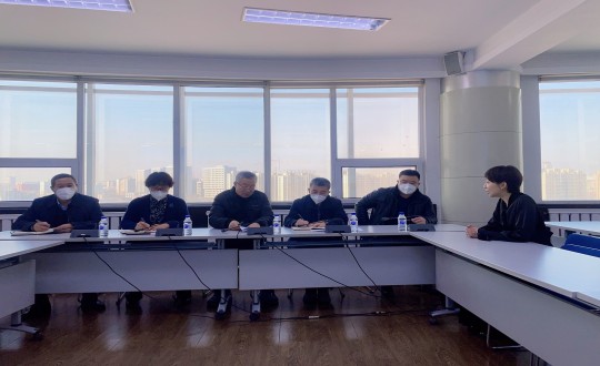 3向阳区人大常委会副主任韩希光一行莅临金沙js800000集团视察调研_副本.jpg