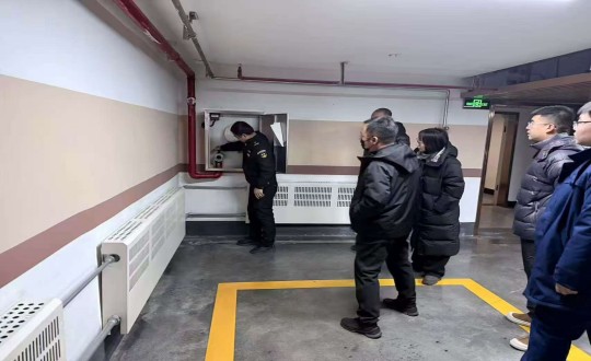 4.净月区有关部门组成消防安全查抄组对金沙js800000净月府进行高层消防查抄_副本.jpg